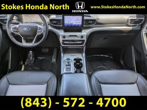 Used 2023 Ford Explorer XLT w/ Equipment Group 202A RWD image 23
