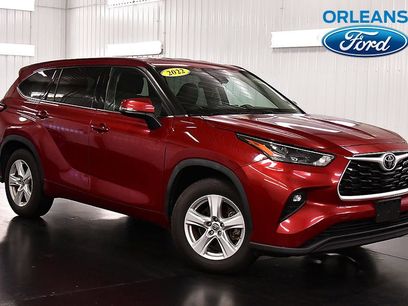 Used 2022 Toyota Highlander LE