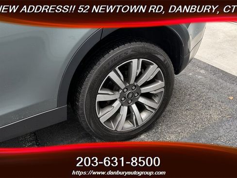 Used 2017 Land Rover Discovery Sport HSE Luxury AWD/4WD image 11