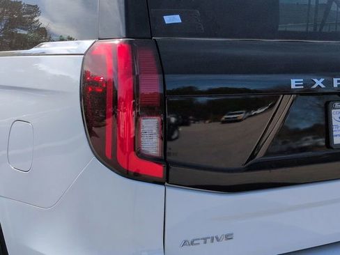 New 2025 Ford Expedition Max Active image 12