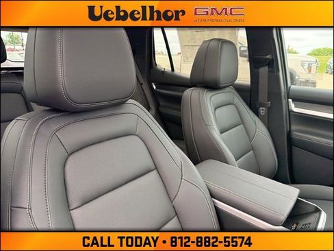 New 2026 GMC Terrain Elevation FWD image 4