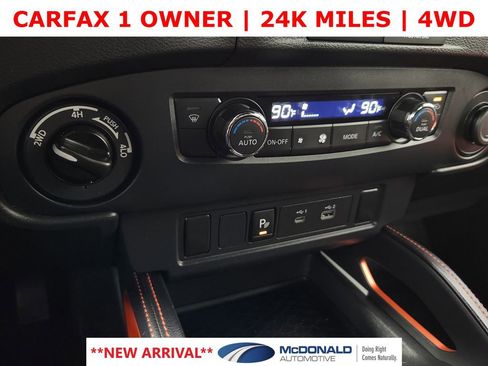 Used 2022 Nissan Frontier PRO-4X w/ Technology Package image 20