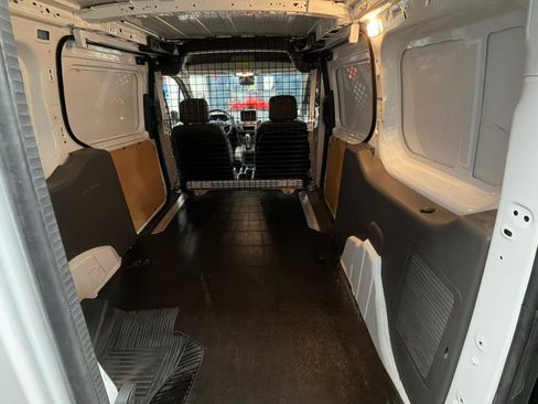 Used 2020 Ford Transit Connect XL image 28