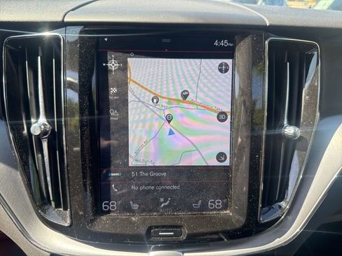 Used 2019 Volvo XC60 T6 Momentum w/ Premium Package AWD/4WD image 14