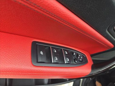 Used 2019 BMW 230i Convertible RWD image 11