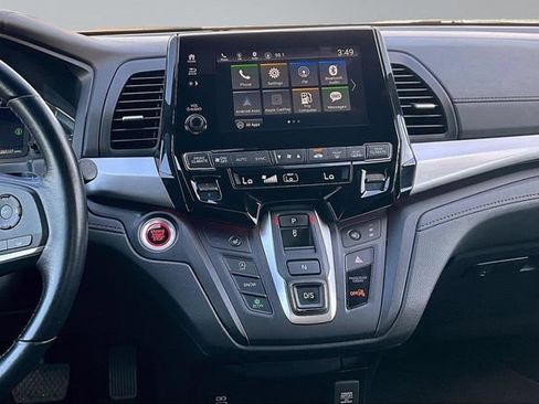Used 2024 Honda Odyssey Sport image 9