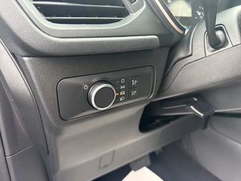 Used 2022 Ford Escape SE w/ Cold Weather Package image 27