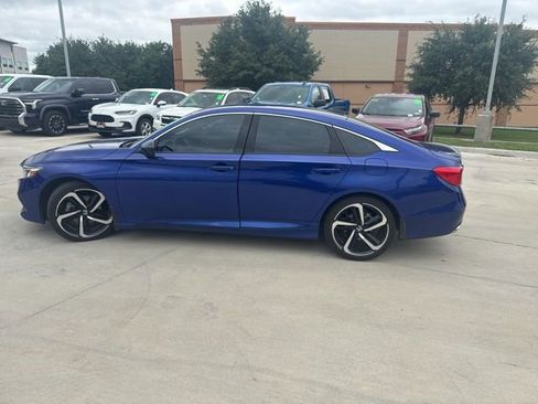 Used 2022 Honda Accord Sport image 5