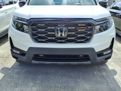Used 2023 Honda Passport TrailSport image 10