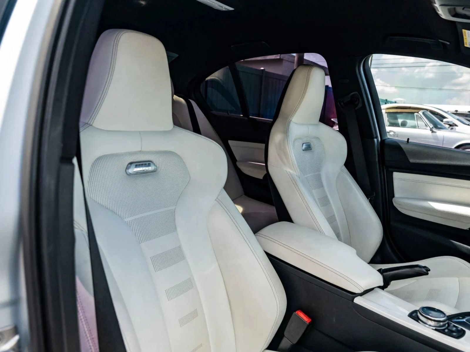Used 2015 BMW M3 RWD image 18