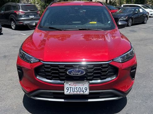 Used 2025 Ford Escape ST-Line AWD/4WD image 4