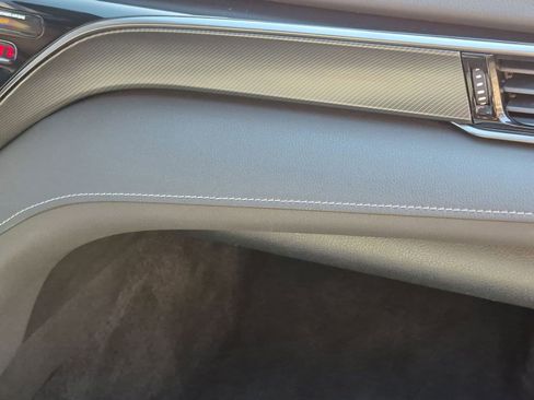 Used 2023 Toyota Camry SE w/ Convenience Package FWD image 31