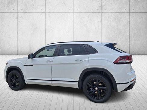 New 2026 Volkswagen Atlas Cross Sport SEL R-Line image 6
