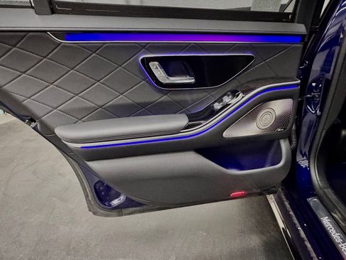 Used 2024 Mercedes-Benz S 580 4MATIC Sedan image 36