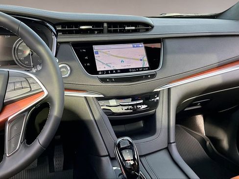 New 2026 Cadillac XT5 Premium Luxury w/ Driver Assist Package image 7