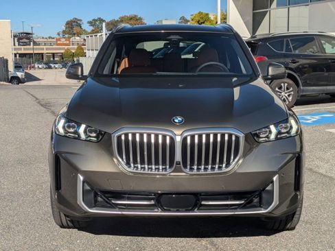 New 2026 BMW X5 xDrive40i w/ Premium Package image 6