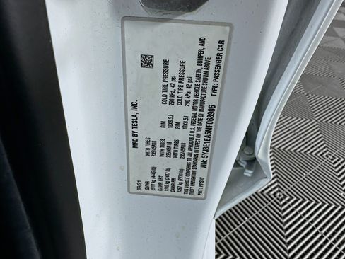 Used 2021 Tesla Model 3 Standard Range Plus image 12