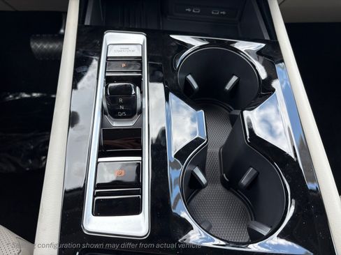 New 2026 Volkswagen Atlas SE FWD image 16