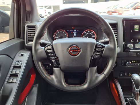 Used 2023 Nissan Frontier PRO-4X w/ Pro-4X Premium Package AWD/4WD image 17
