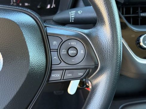 Used 2026 Toyota Corolla LE image 17