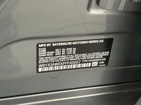 Used 2023 BMW i4 eDrive35 RWD image 34
