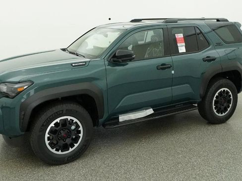 New 2026 Toyota 4Runner TRD Off-Road Premium AWD/4WD image 5