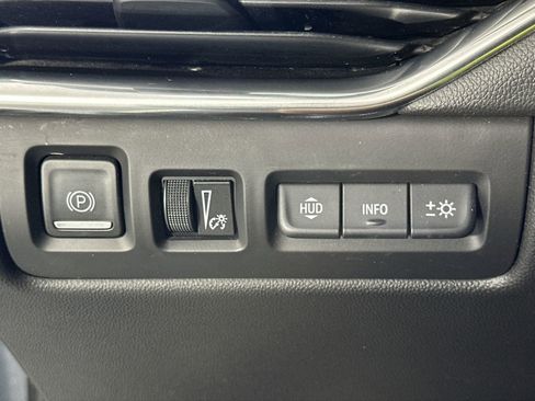Used 2019 Cadillac XT4 Premium Luxury FWD image 22