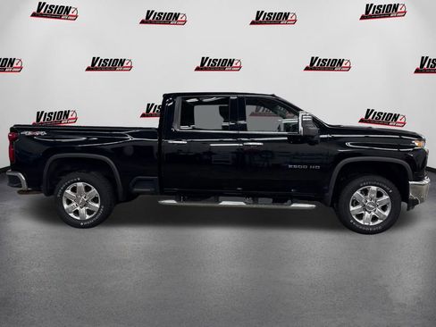 Used 2020 Chevrolet Silverado 2500 LTZ w/ LTZ Plus Package image 4