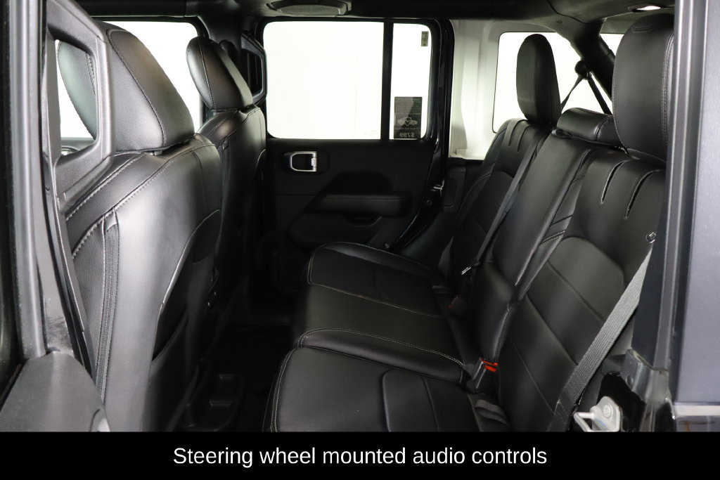 Used 2023 Jeep Wrangler Unlimited Sahara w/ Cold Weather Group AWD/4WD image 16