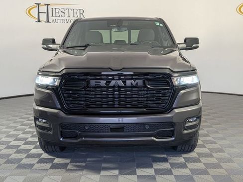 Used 2025 RAM 1500 Big Horn AWD/4WD image 3