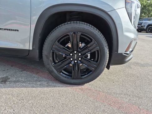 Used 2024 GMC Acadia Elevation w/ Black Edition AWD/4WD image 16