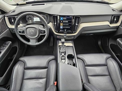 Used 2021 Volvo XC60 T5 Inscription w/ Advanced Package image 21