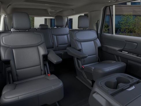 New 2026 Ford Expedition Max Active AWD/4WD image 12