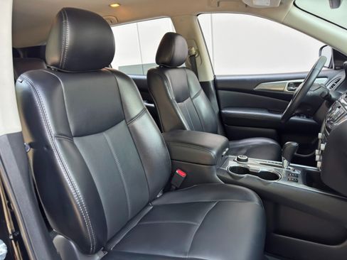 Used 2020 Nissan Pathfinder SL AWD/4WD image 39
