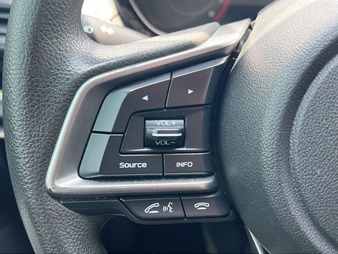 Used 2018 Subaru Impreza 2.0i AWD/4WD image 16