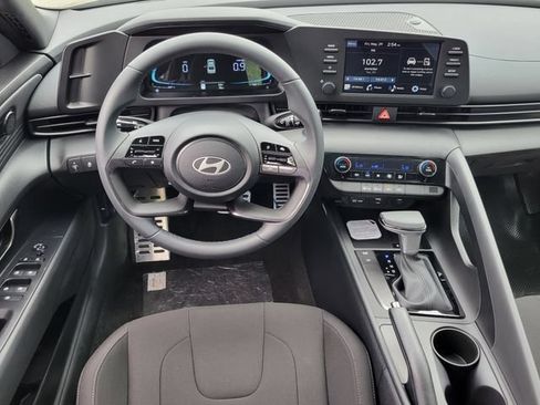 New 2026 Hyundai Elantra Sport FWD image 6