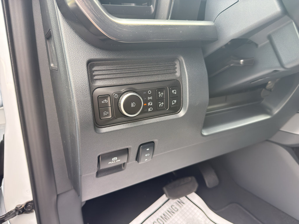 New 2026 Ford F350 Lariat w/ Lariat Ultimate Package AWD/4WD image 12