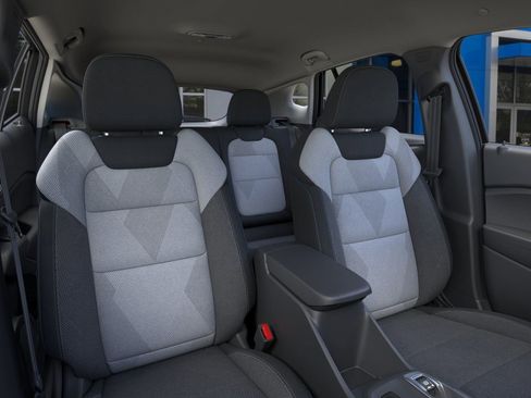 New 2026 Chevrolet Trax LS w/ LS Convenience Package FWD image 24