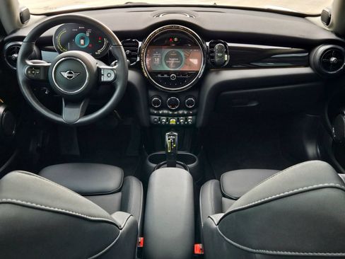 Used 2024 MINI Cooper SE FWD image 24