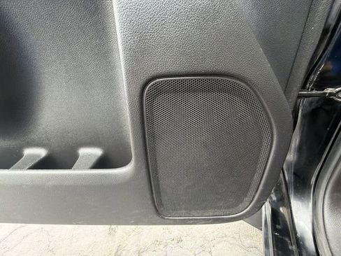 Used 2015 GMC Sierra 1500 4x4 Double Cab image 22