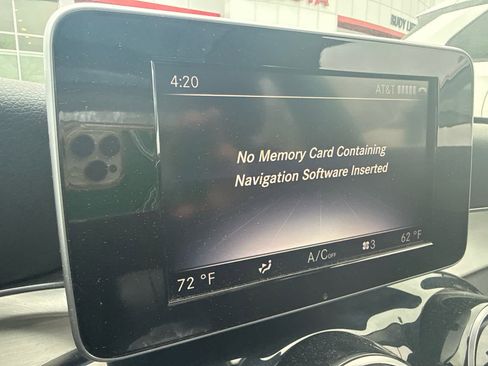 Used 2016 Mercedes-Benz C 300 4MATIC Sedan image 8