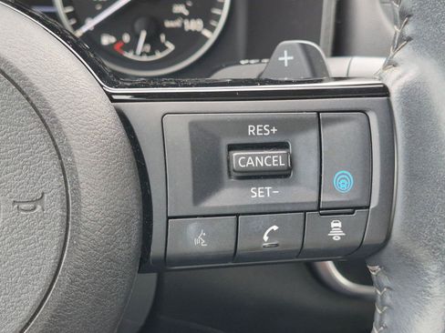 Used 2023 Nissan Rogue SV w/ SV Premium B Package AWD/4WD image 20
