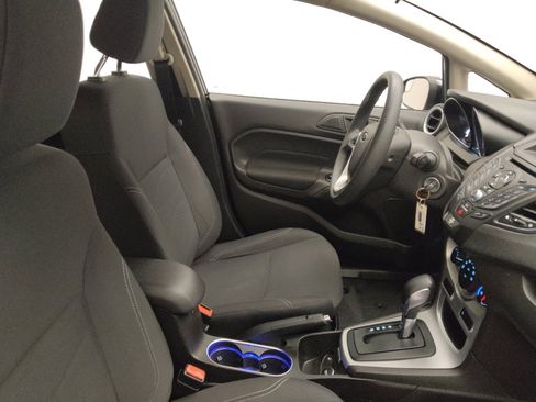 Used 2018 Ford Fiesta SE image 21