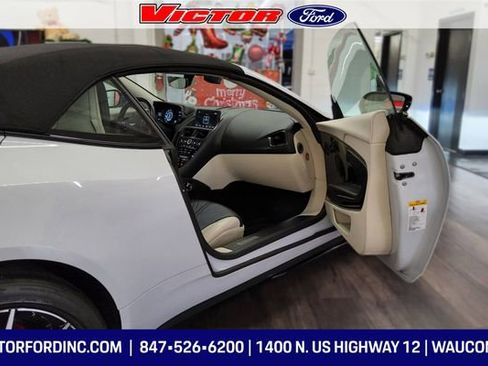 Used 2019 Aston Martin DB11 Volante image 10