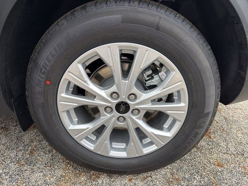 New 2026 Ford Escape Active FWD image 28
