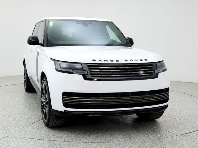 New 2026 Land Rover Range Rover SV AWD/4WD image 2