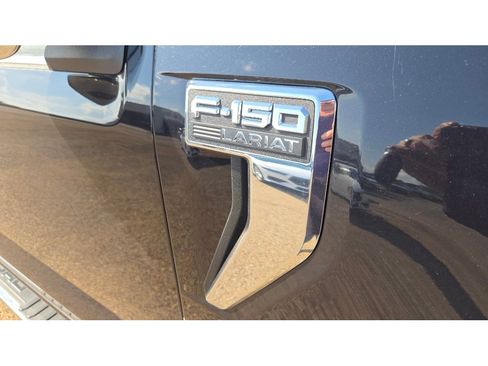 Used 2021 Ford F150 Lariat AWD/4WD image 13