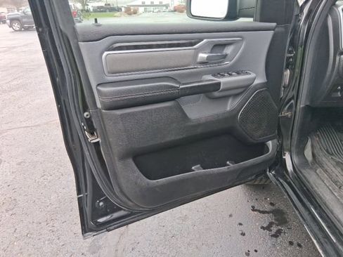 Used 2022 RAM 1500 Big Horn AWD/4WD image 9