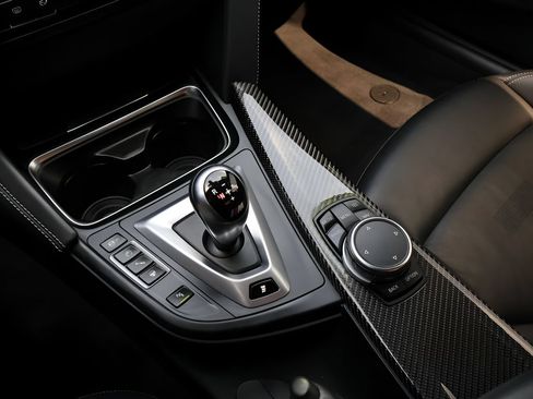 Used 2015 BMW M4 Coupe RWD image 26