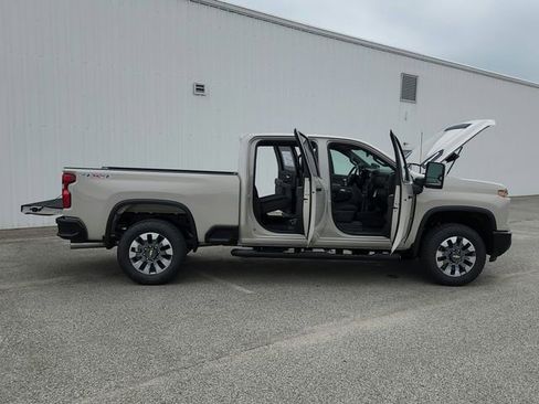 New 2026 Chevrolet Silverado 2500 Custom w/ Custom Value Package AWD/4WD image 33
